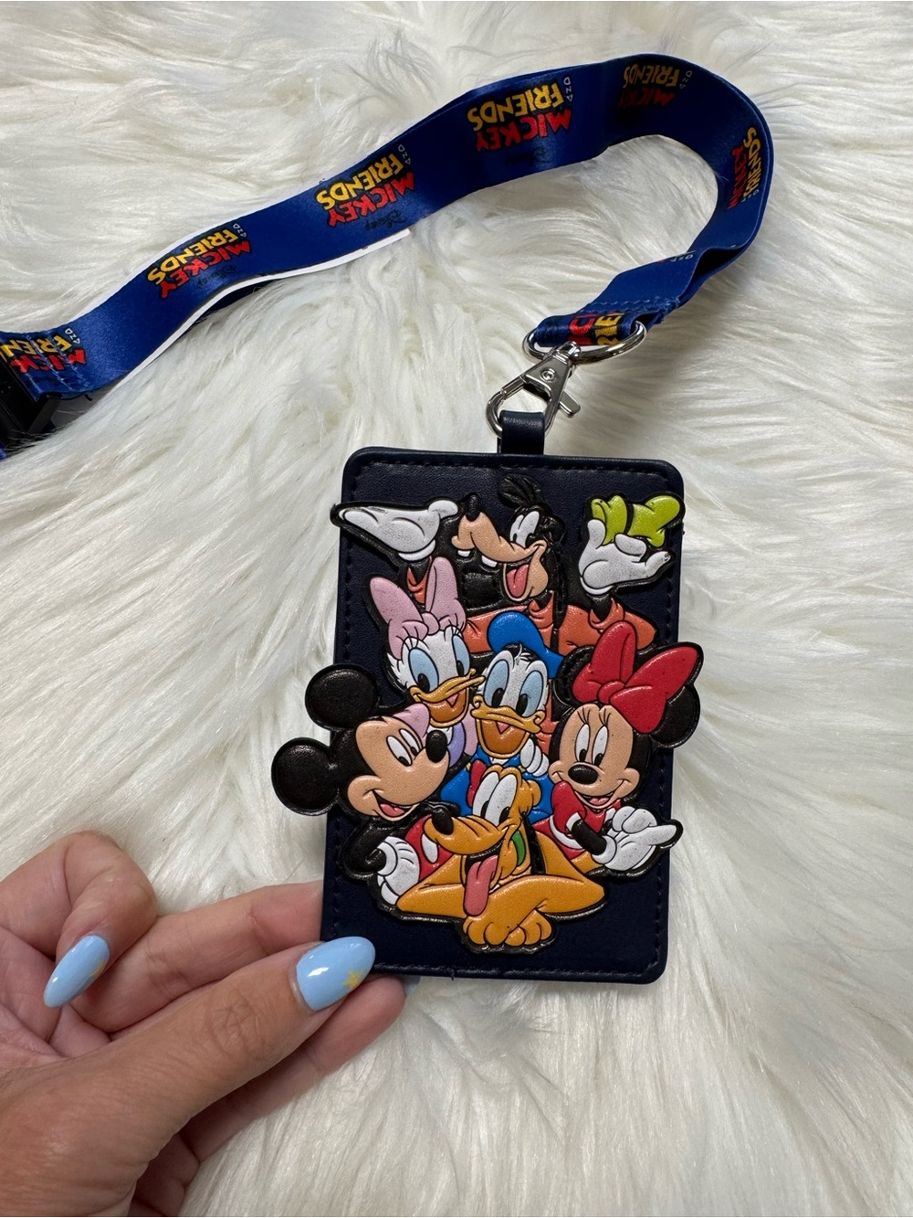 Disney’s Mickey Mouse and Friends Luggage Tag Navy Blue NWOT